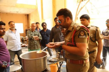 Naara Rohith Cooks Fish Curry on The Sets of Shamanthakamani Movie